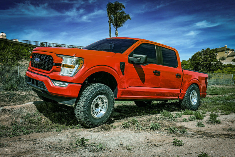 ICON 21-24 Ford F150 4WD 2.75-3.5in Stage 2 Suspension System w/ Tubular Uca