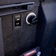 Load image into Gallery viewer, SDHQ BUILT 7.5' BILLET BULKHEAD AIR CHUCK MOUNTING KIT