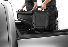 Load image into Gallery viewer, RealTruck 19-26 RAM 1500 5.7ft Bed w/RAMBOX (w or w/o MultiFunc Tailgate) RetraxPRO EZ-Off FRC-4000