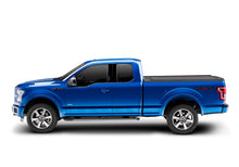 Load image into Gallery viewer, Retrax 15-up F-150 Super Crew &amp; Super Cab (No Stake Pkt Cutout) 5.5ft Bed RetraxONE MX