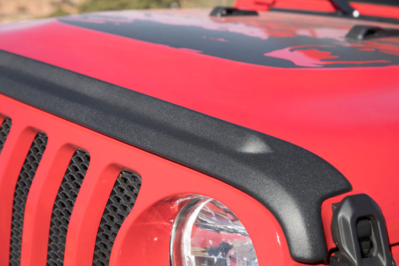 Bushwacker 18-19 Jeep Wrangler Rubicon/Sport//Unlimited/Sport S Hood Stone Guard- Black