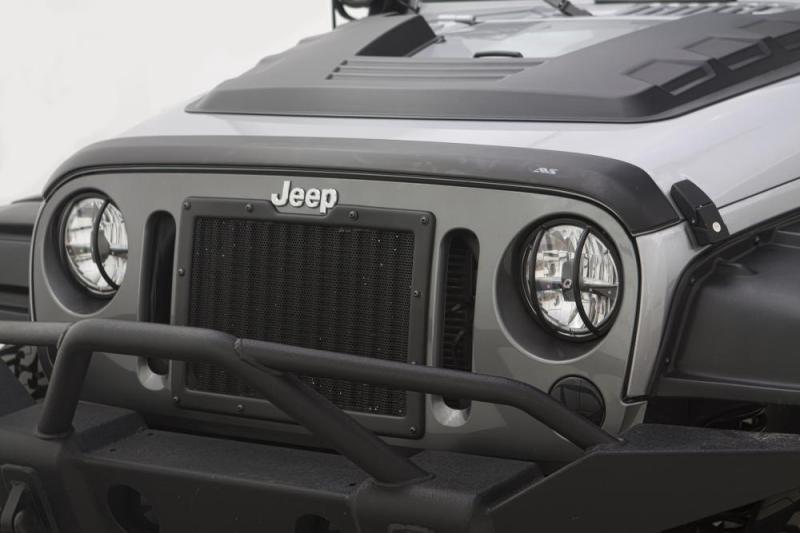 AVS 07-18 Jeep Wrangler Unlimited Ventvisor & Aeroskin Deflector Combo Kit - Matte Black