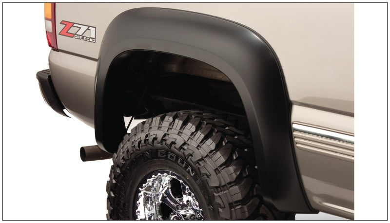 Bushwacker 07-07 Chevy Silverado 1500 Classic Fleetside Extend-A-Fender Style Flares 4pc - Black