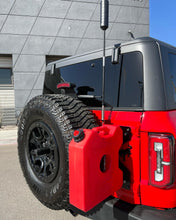 Load image into Gallery viewer, HAMMER BUILT BRONCO ANTENNA/LIGHT/WHIP MOUNT FOR TAILGATE SUPPORT SYSTEM